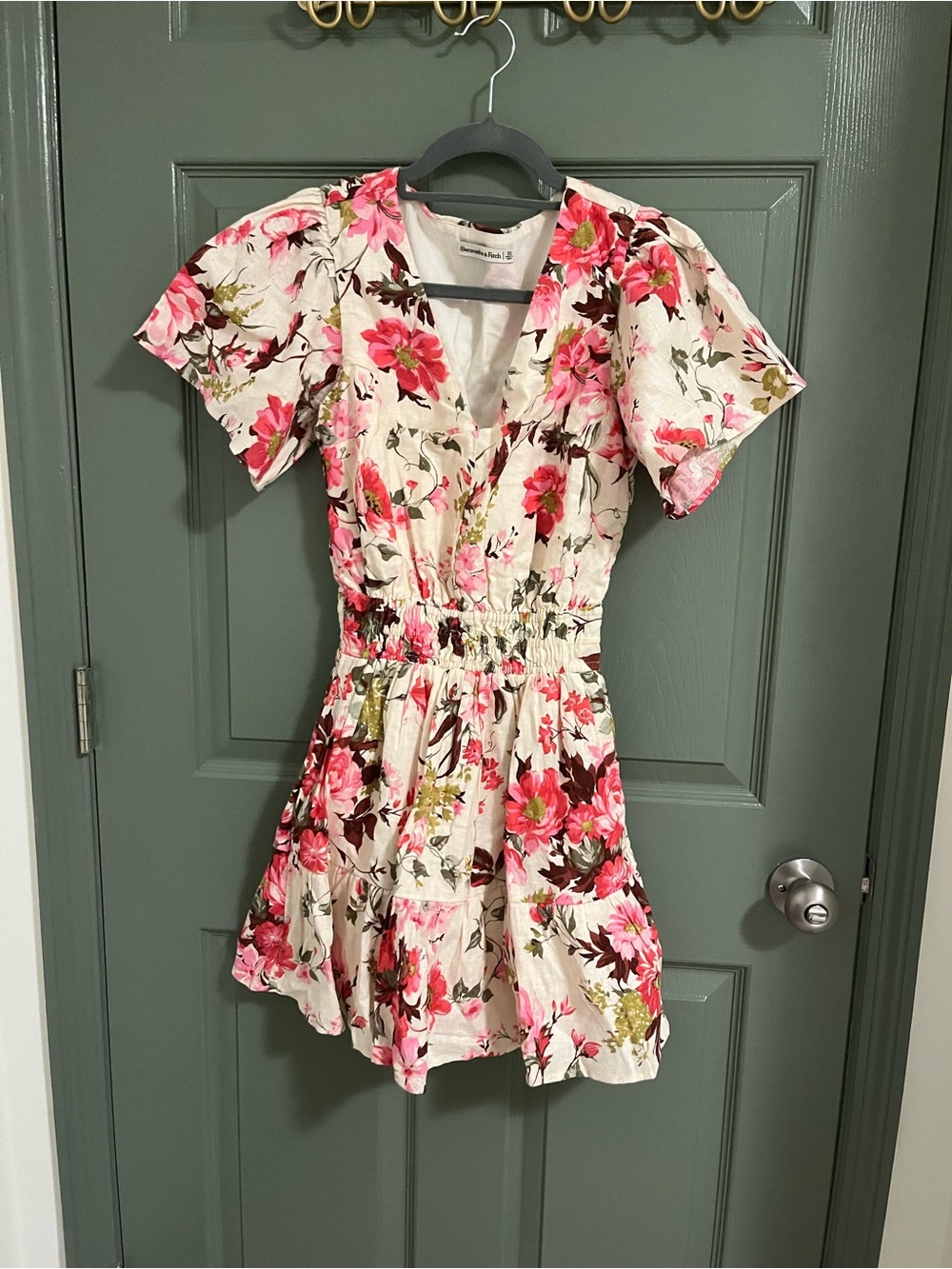 Abercrombie & Fitch Pink Floral V-Neck Summer Dress